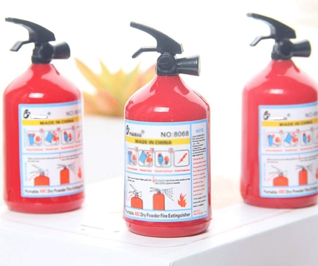 🔥 Mini Fire Extinguisher Novelty Toy - Put Out the Boredom! 💧